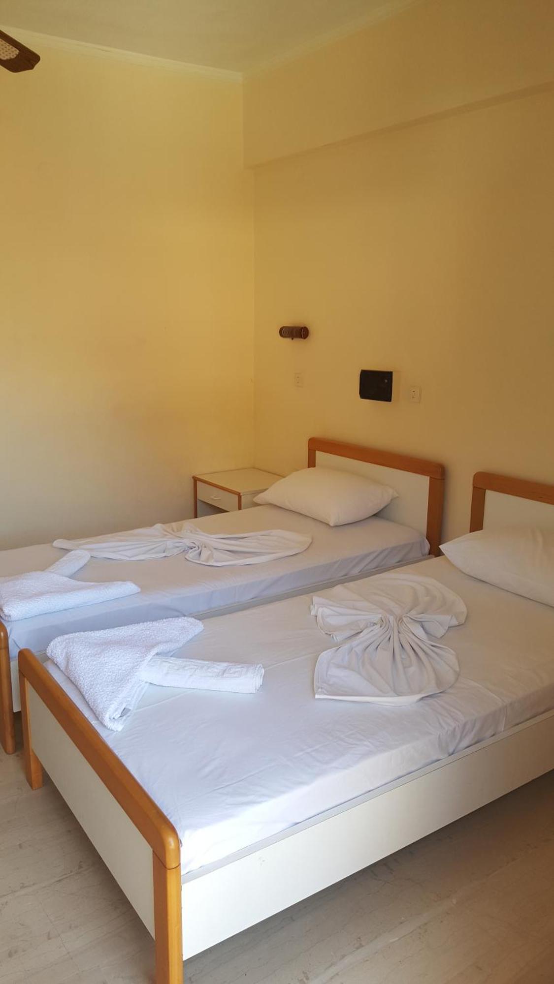 Moustakis Hotel Agia Efimia Exterior photo