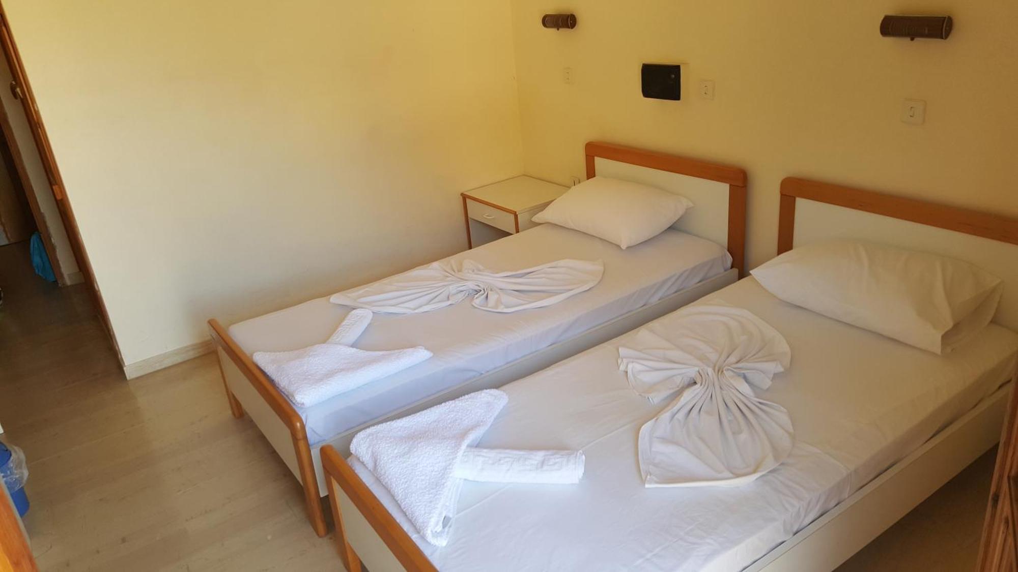 Moustakis Hotel Agia Efimia Exterior photo