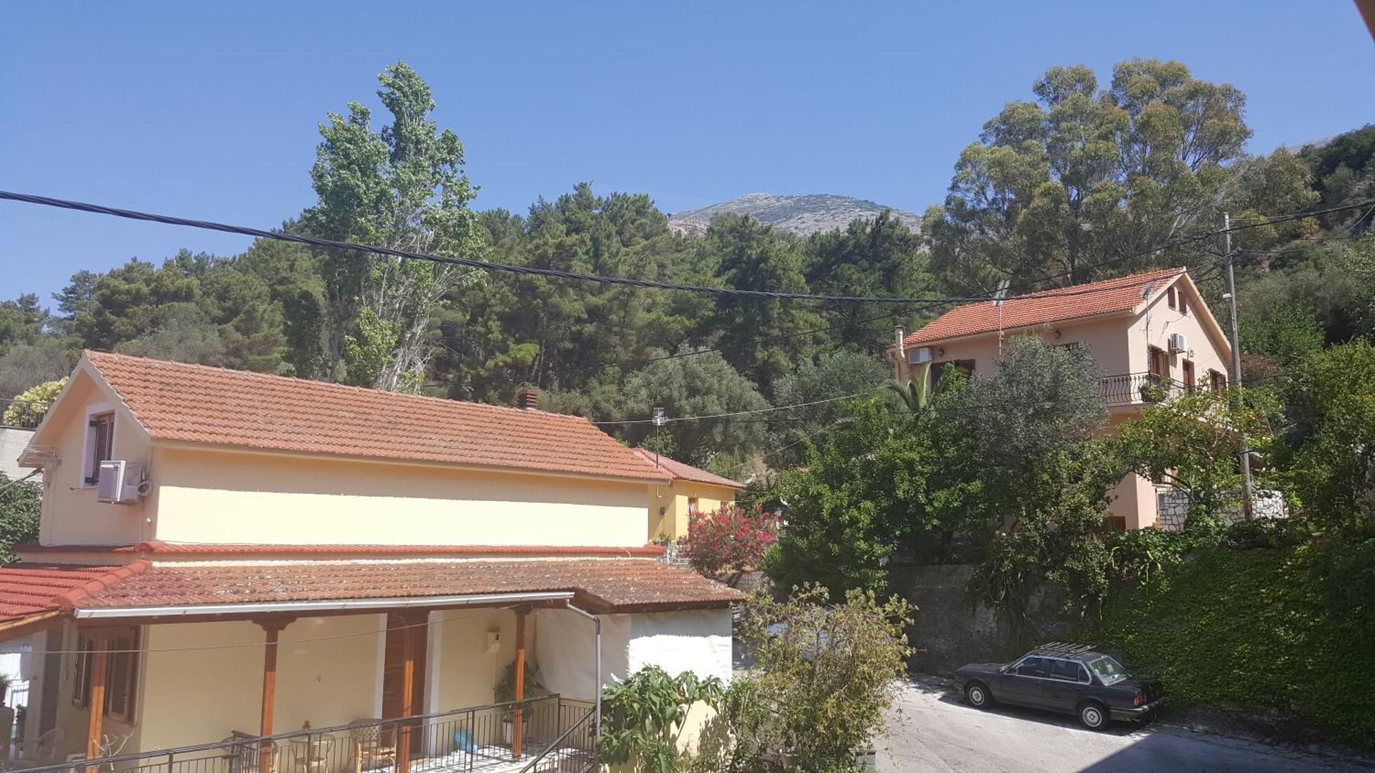 Moustakis Hotel Agia Efimia Exterior photo