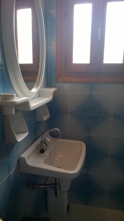 Moustakis Hotel Agia Efimia Exterior photo